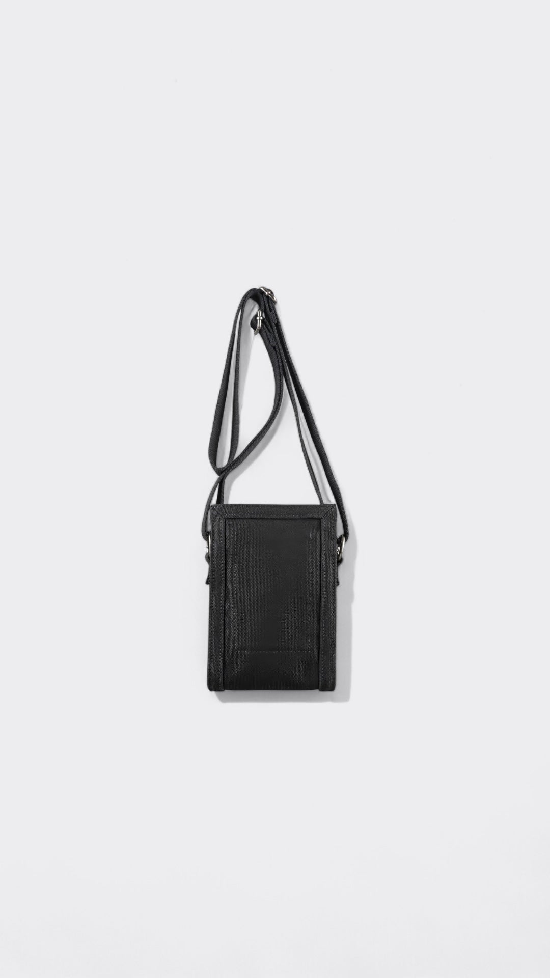 Crossbody Pouch Recuperation