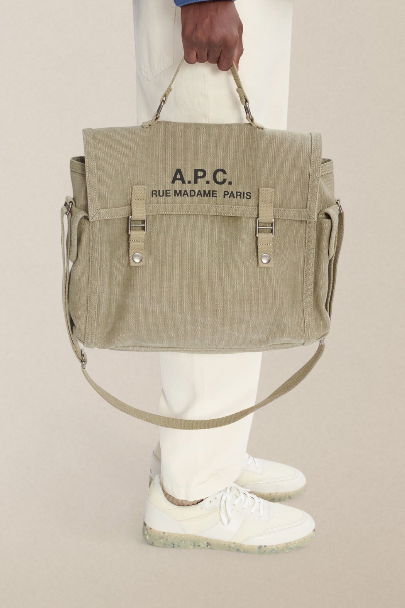 Recuperation Satchel Kaki