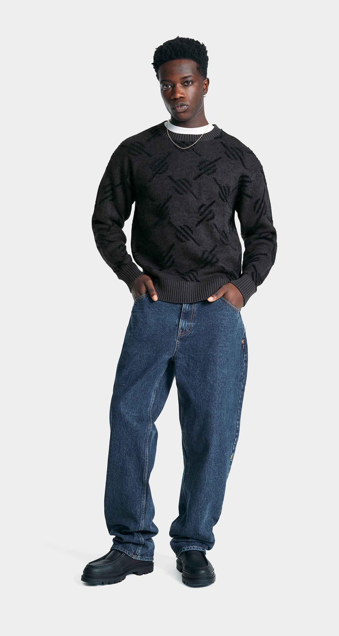 Tevin Monogram Knit