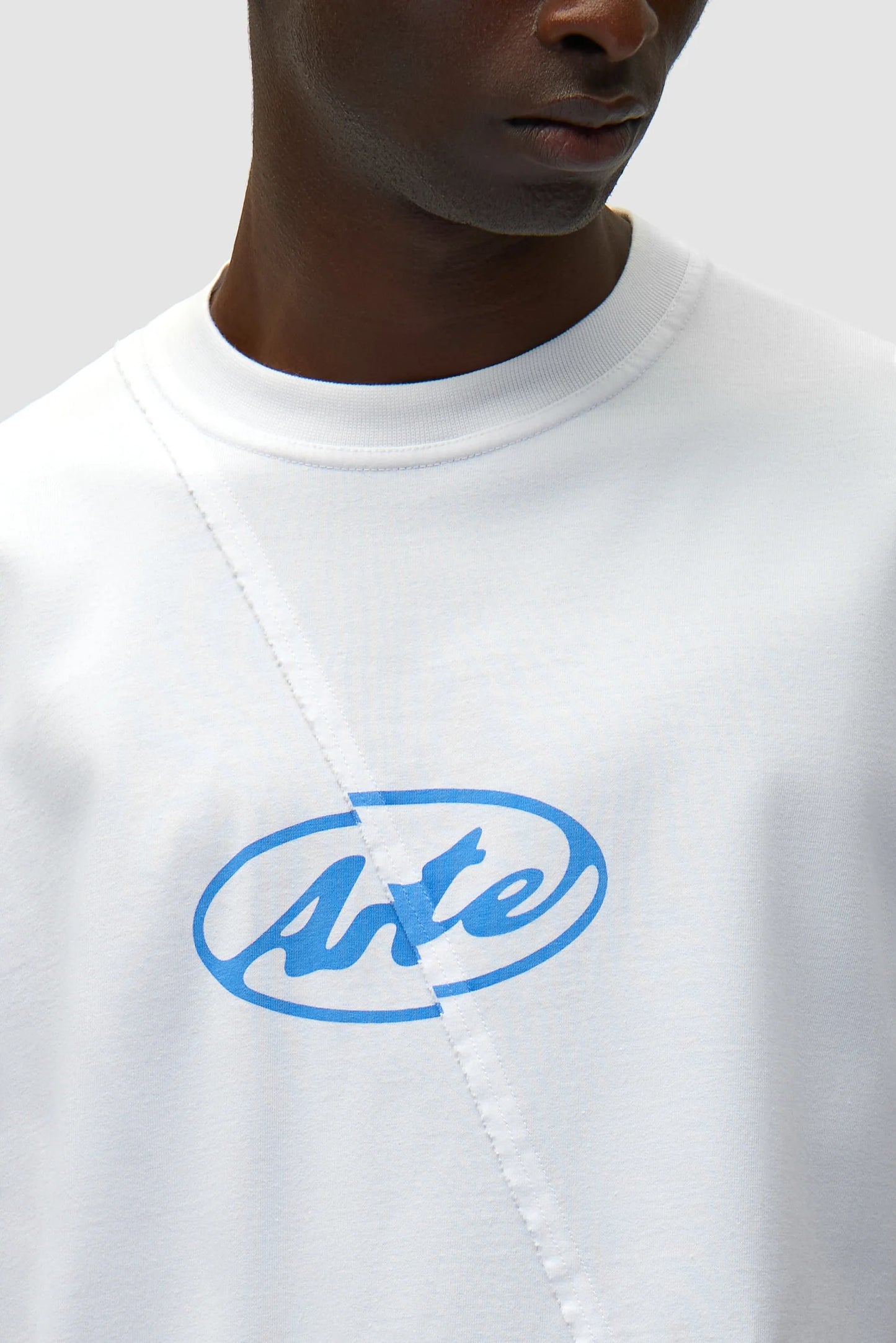 Circle Logo T-shirt