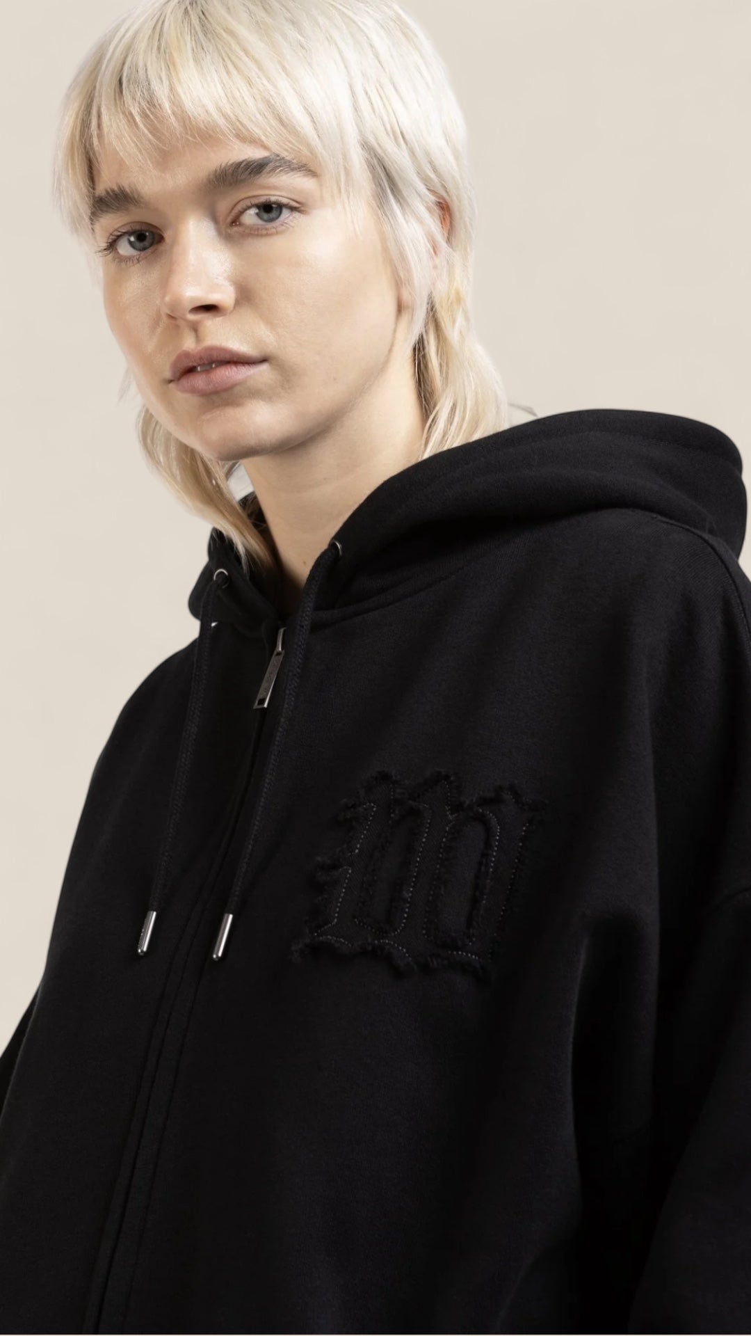 Kingdom Curve Zip Hoddie