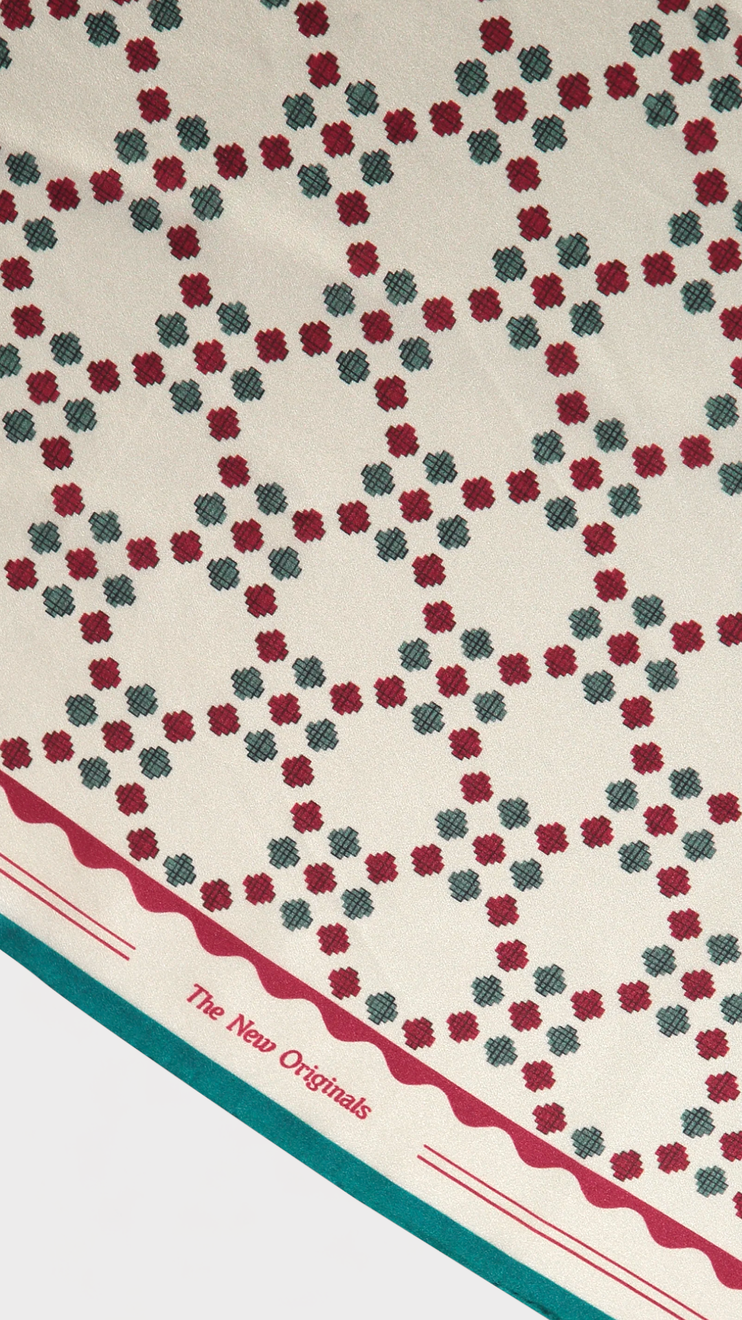 9Dots Monogram Bandana White Alyssum