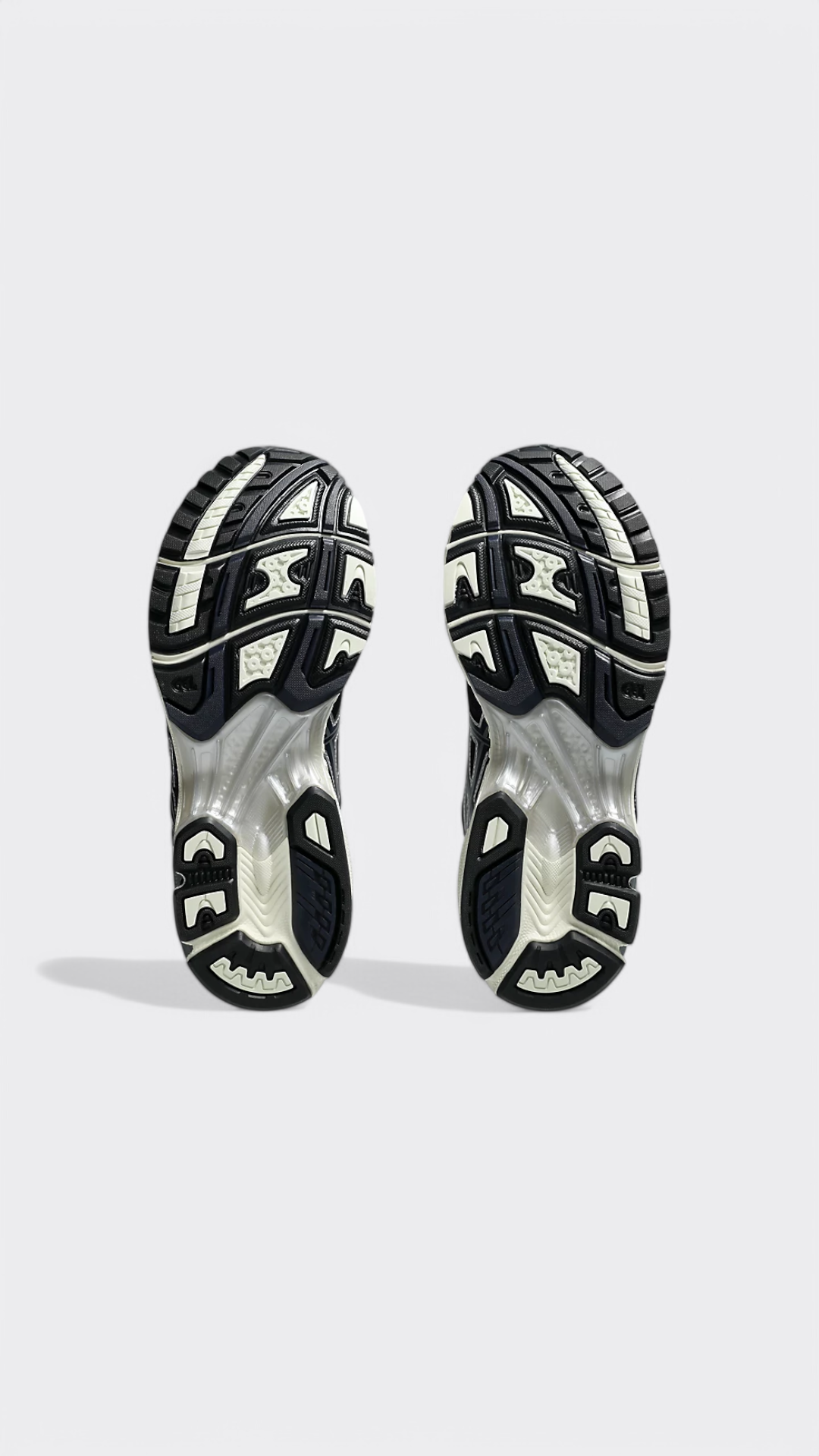 GEL- Nimbus 10.1