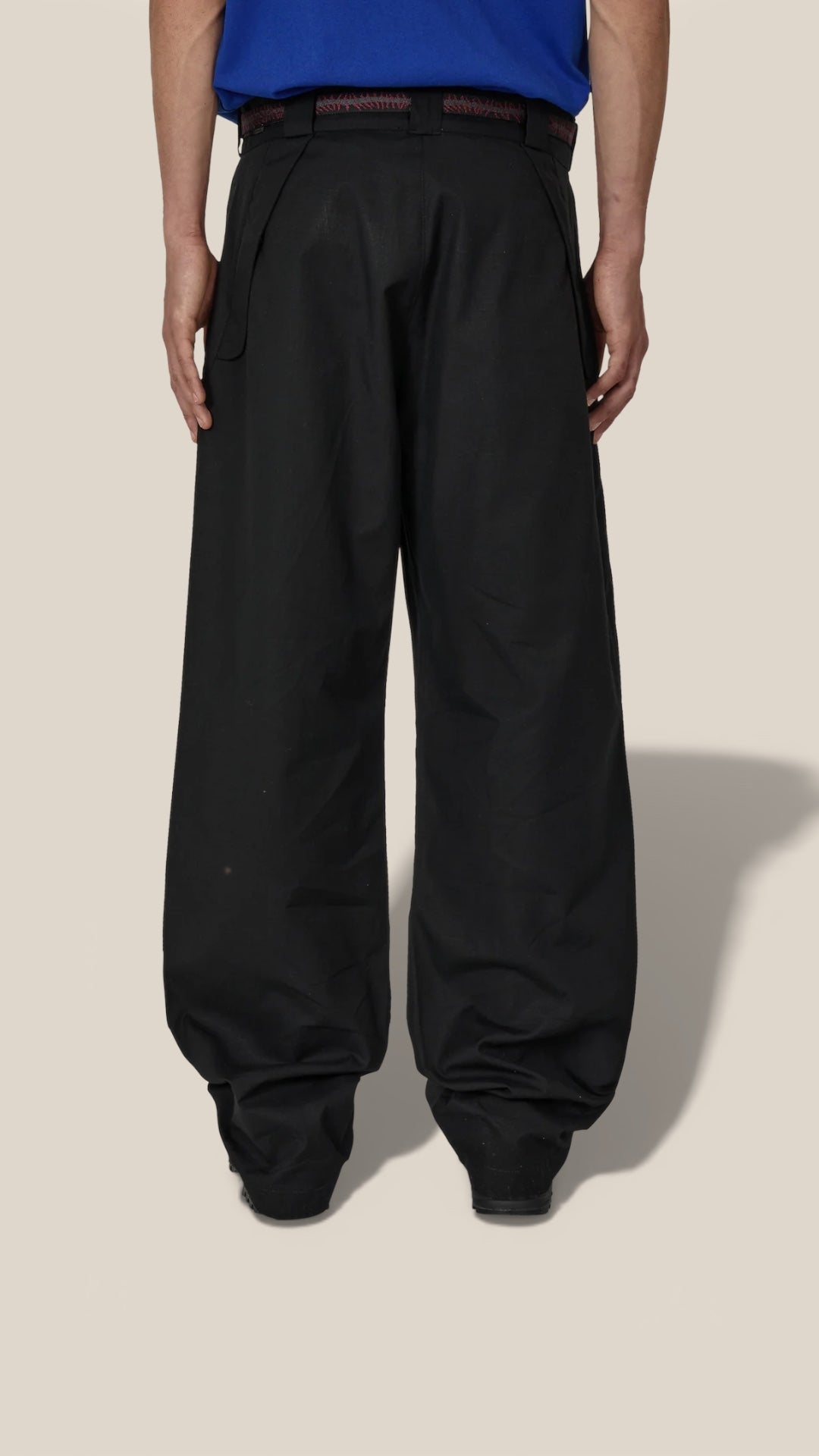 Centipede Buckle Chino Pant