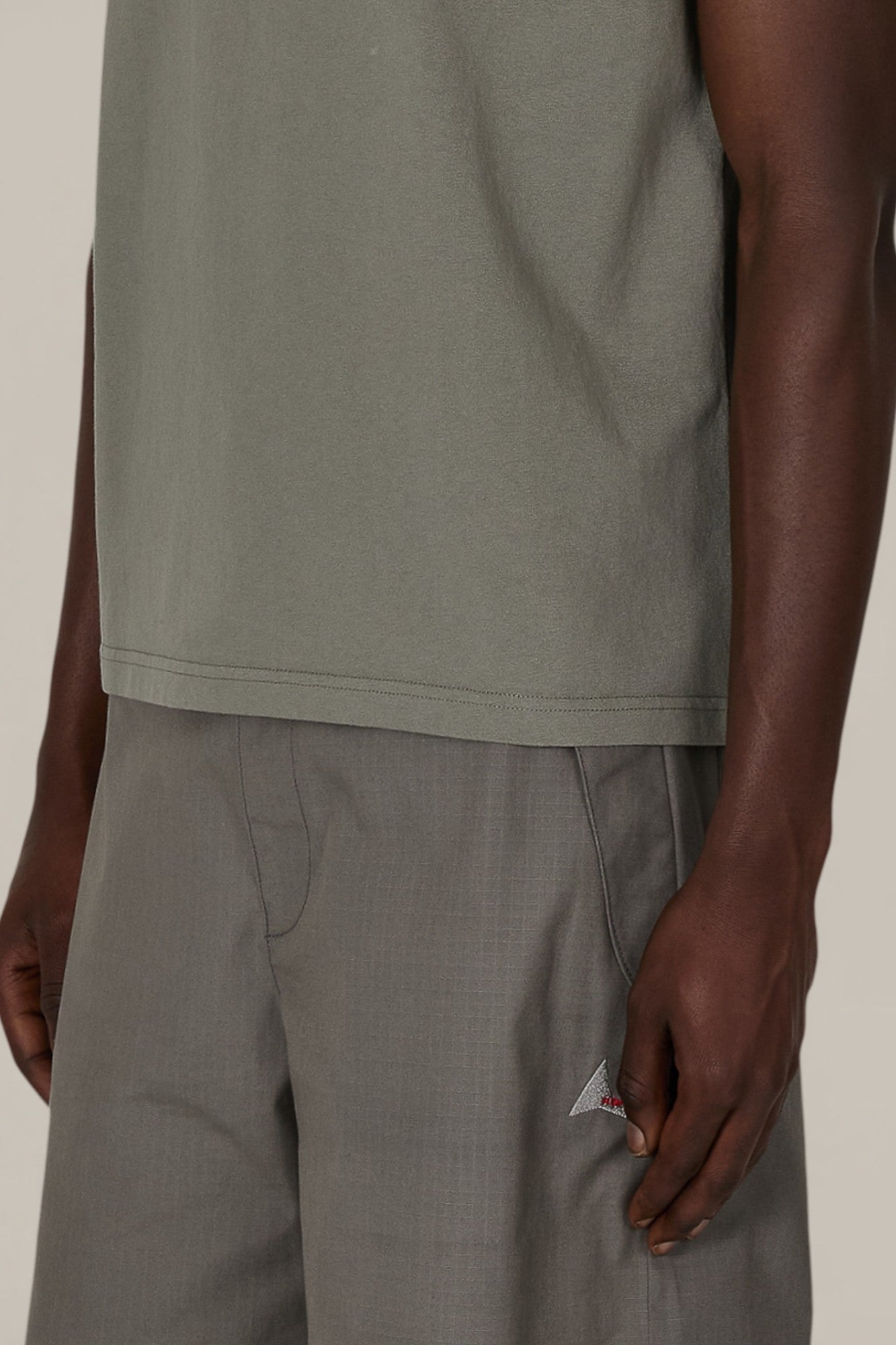 Warmth Sleeveless Tee