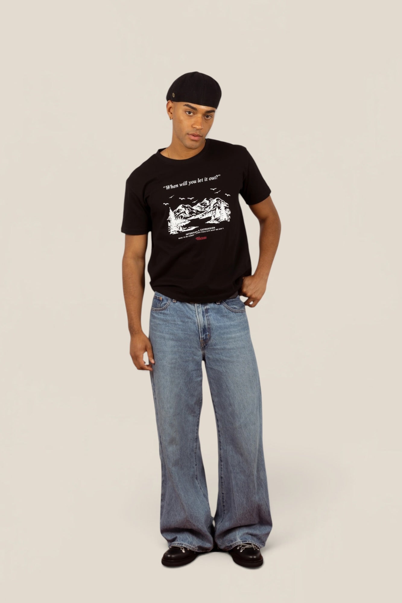 Camiseta Negra Vozzes