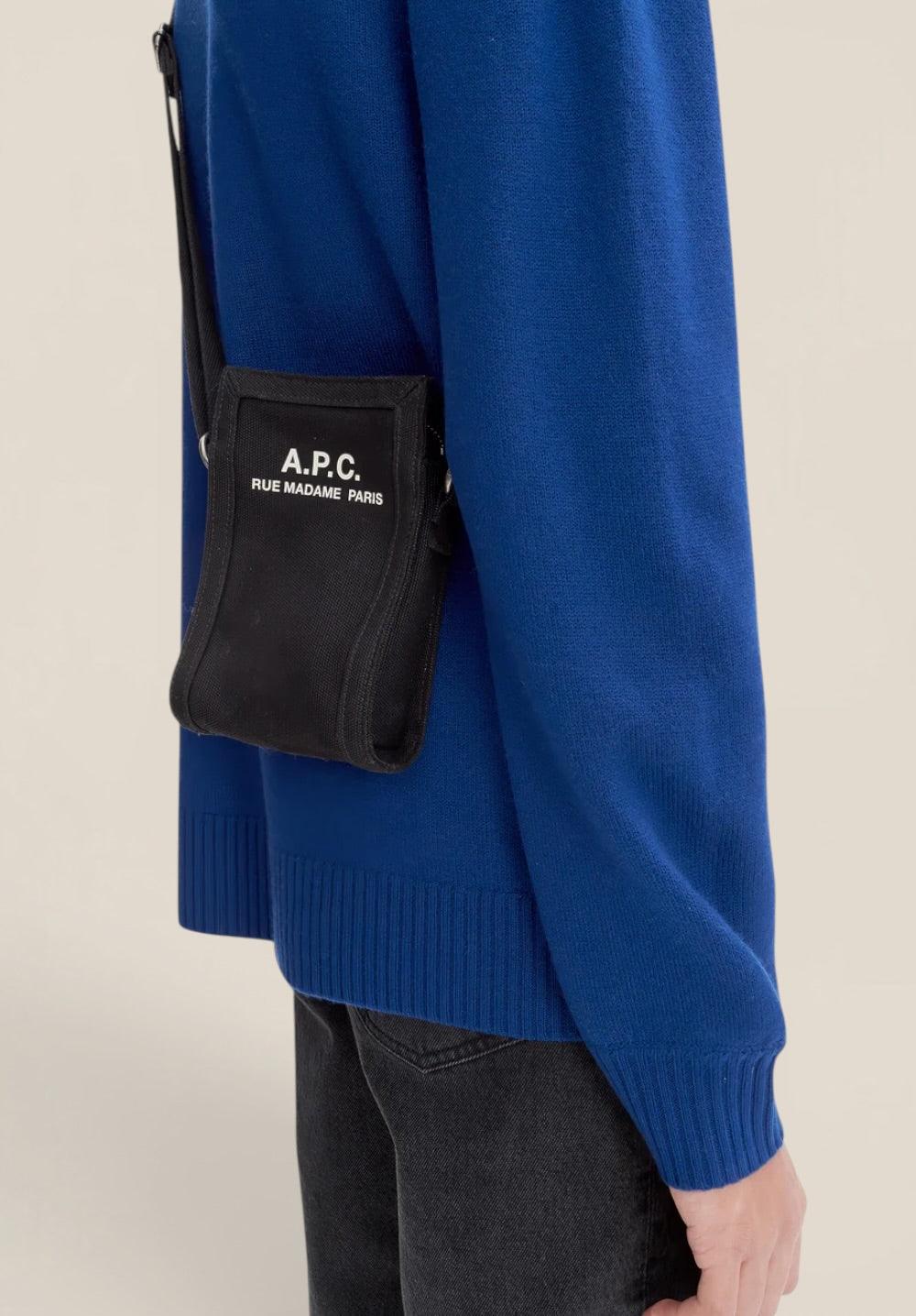 Crossbody Pouch Recuperation