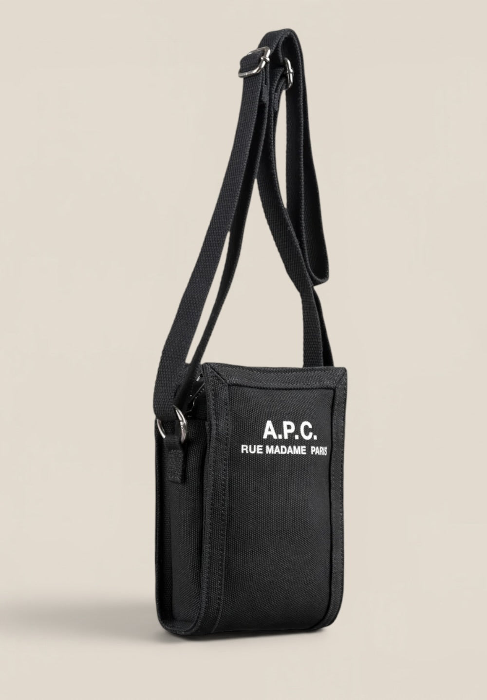 Crossbody Pouch Recuperation