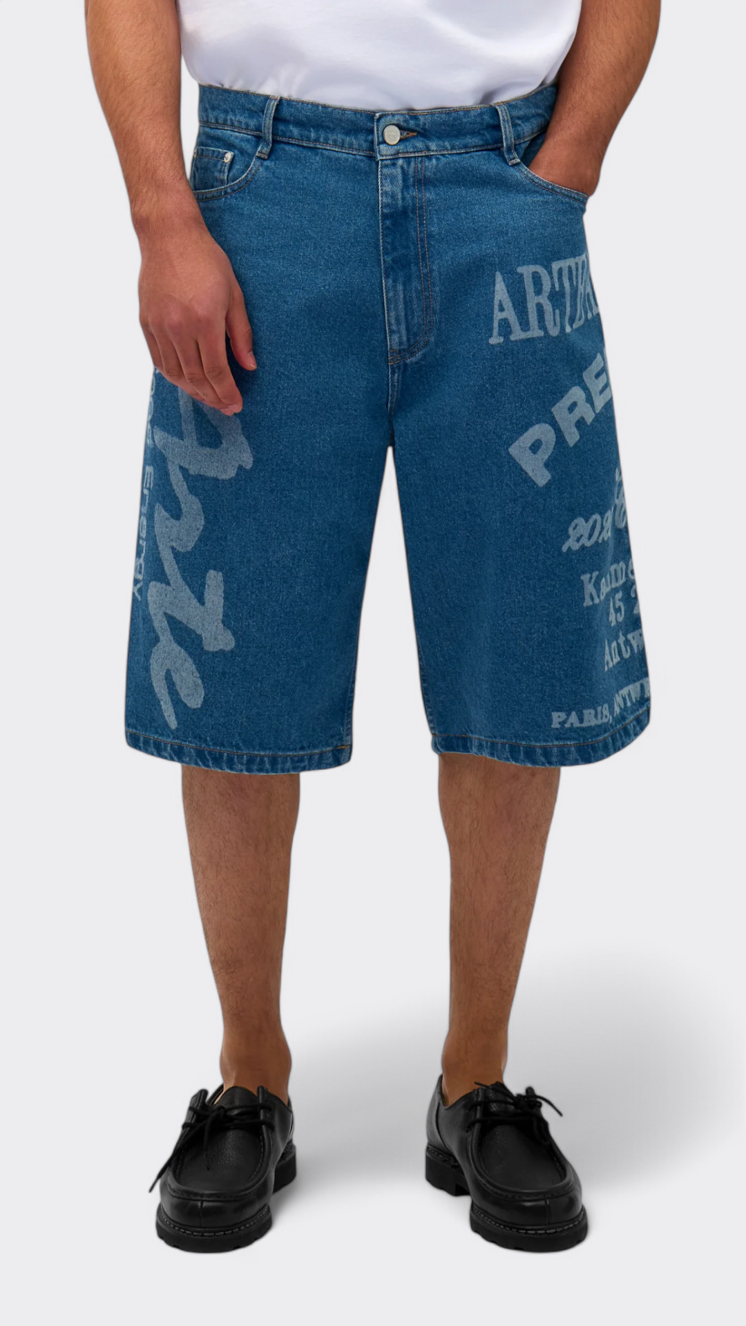 Arte Print Shorts Bleach