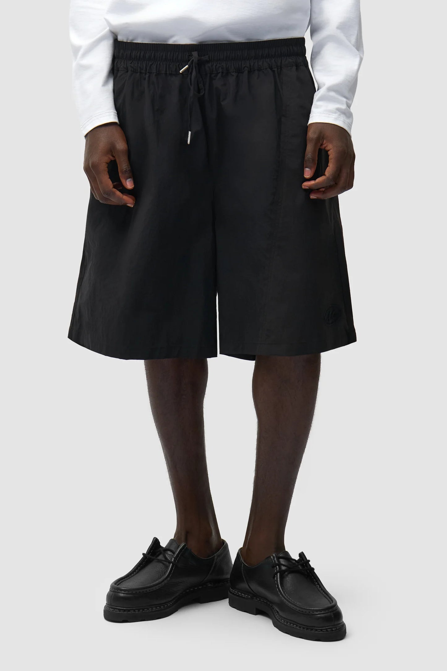 Distorted Shorts