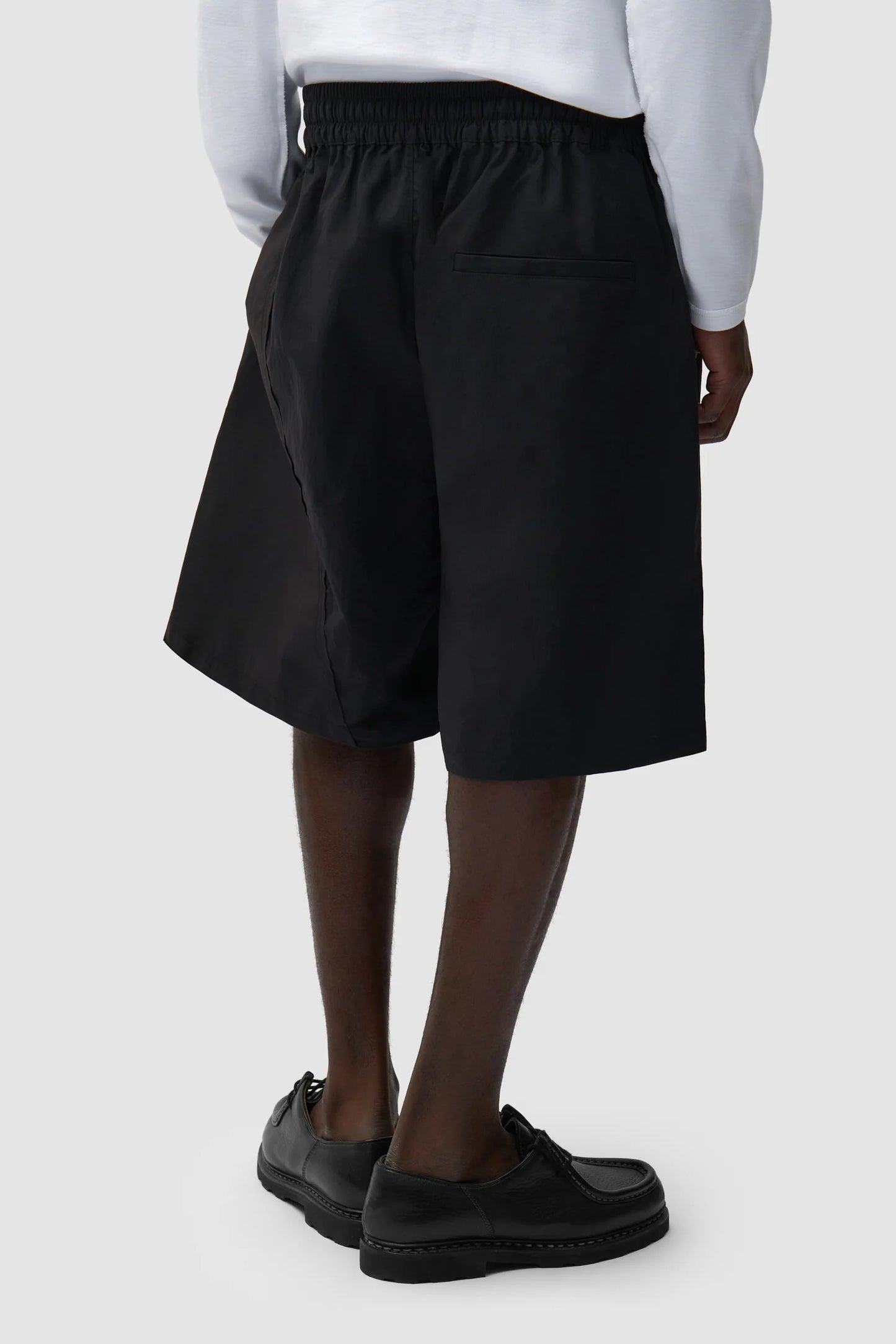 Distorted Shorts