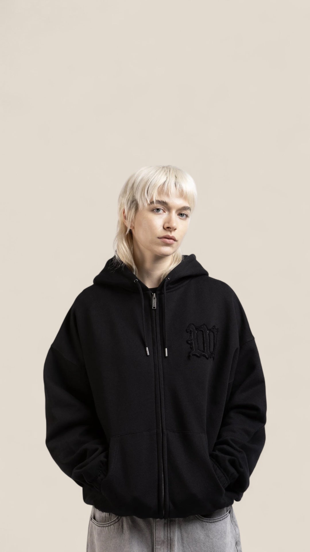 Kingdom Curve Zip Hoddie
