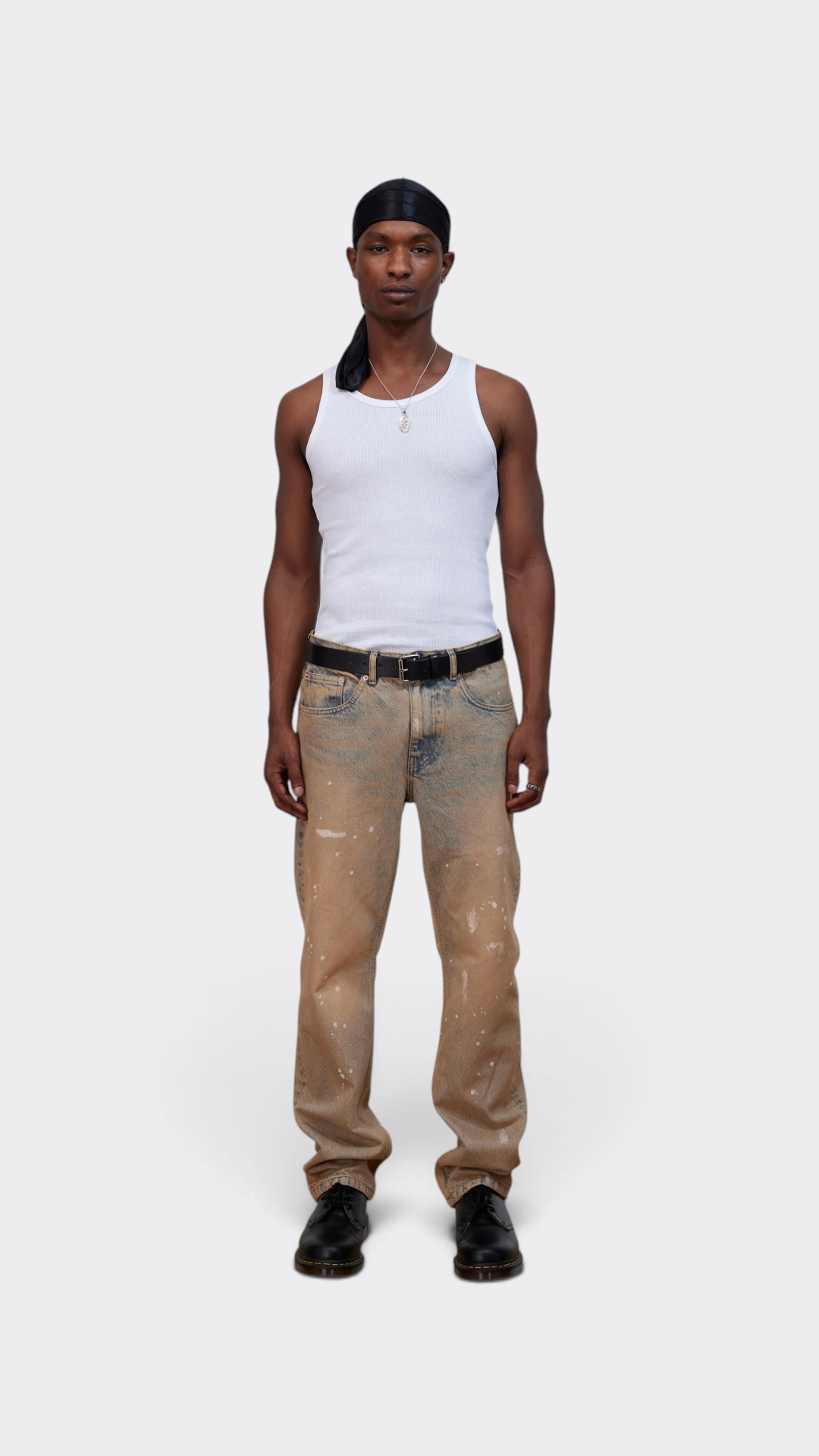 Patta Studded Got Love For All Belt Black - con modelo