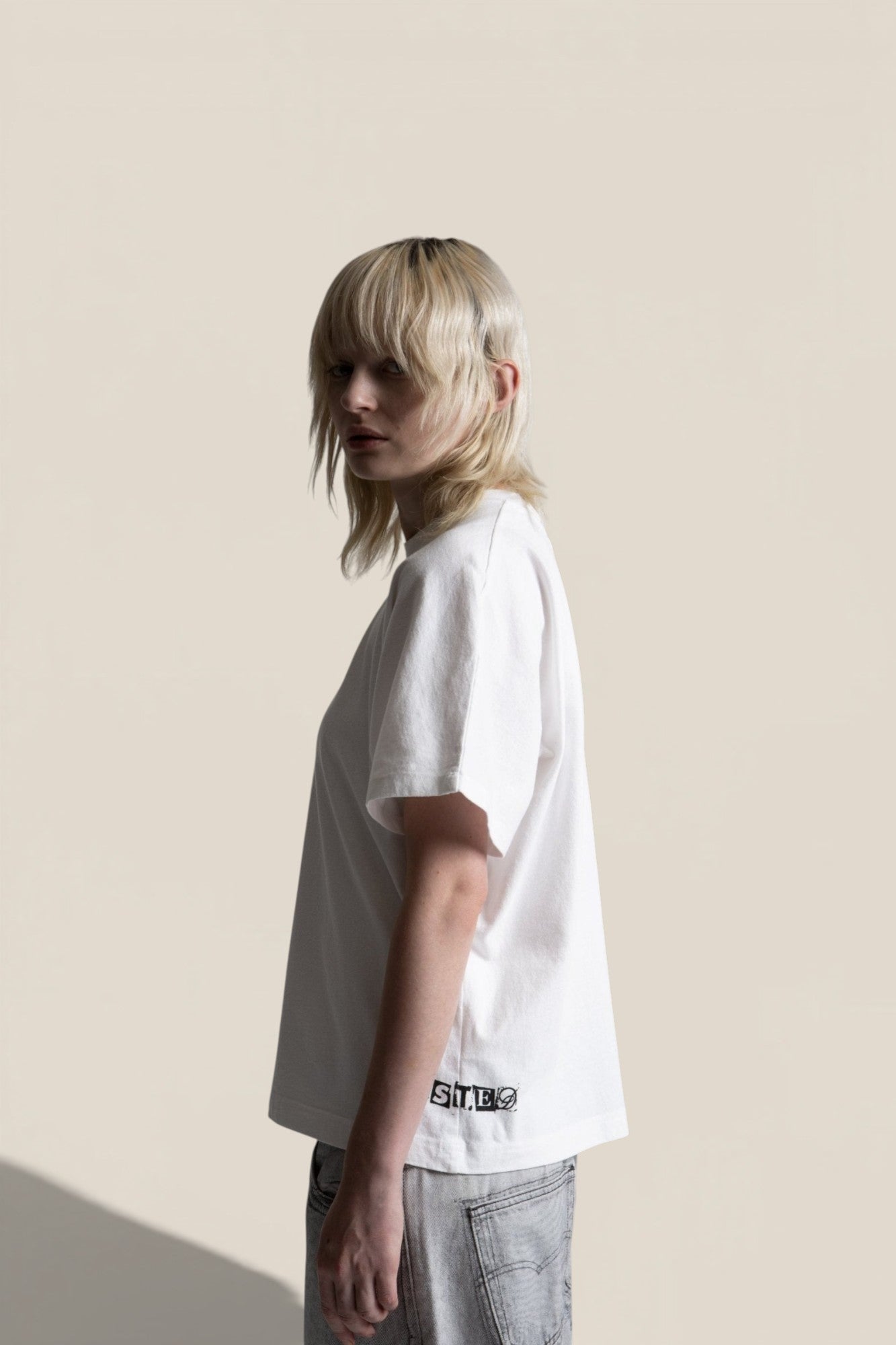 T-Shirt Taunt Sleaze