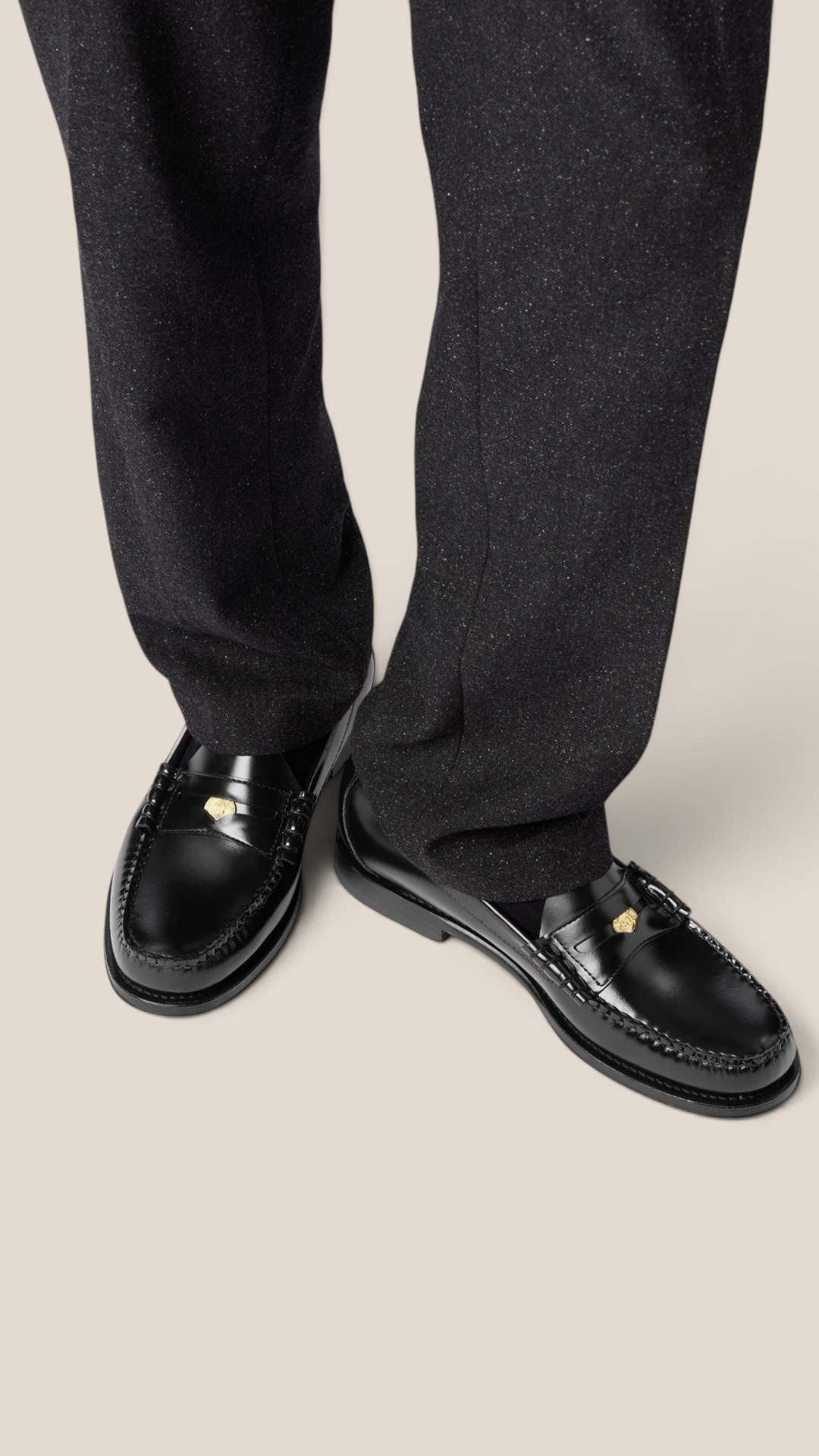 Weejuns Anniversary Larson Penny Loafers Black - con modelo