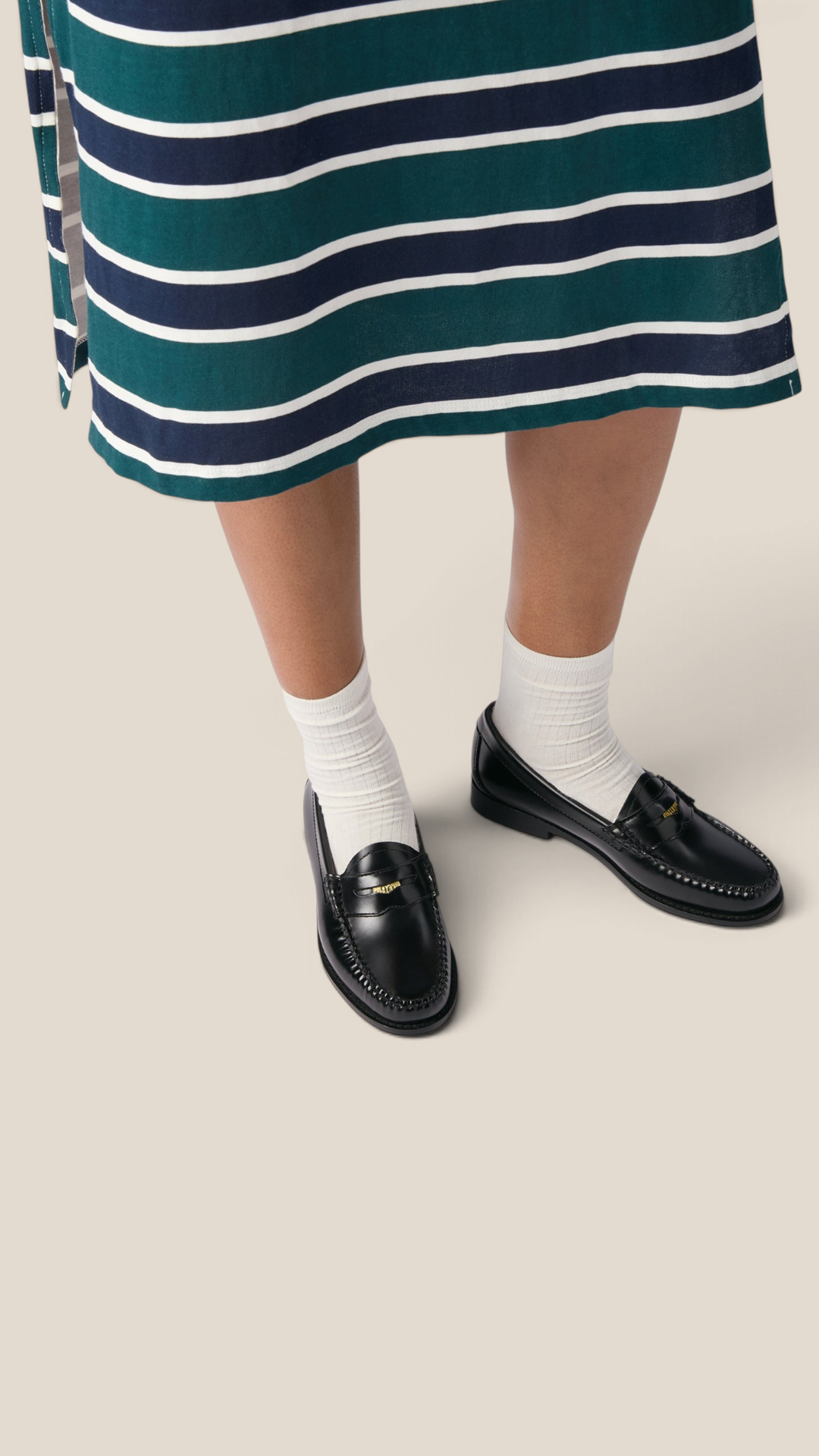 Weejuns Anniversary Penny Loafers Black - con modelo